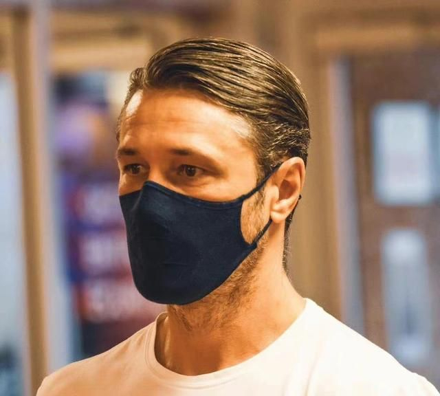 摩纳哥清晨外线爆发,志在全明星赛名次提升,媒体盛赞,身体对抗强度拉满 摩纳哥清晨外线爆发,志在全明星赛名次提升,媒体盛赞,身体对抗强度拉满