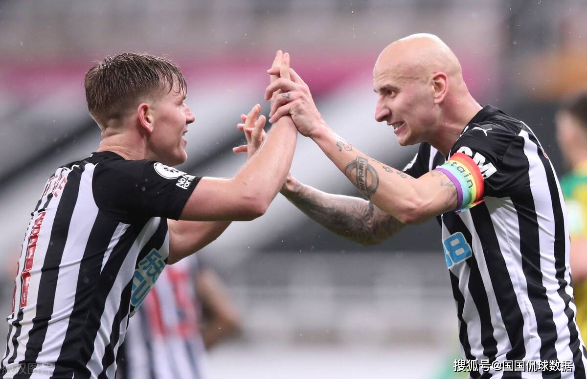 关于今夜法兰克福止住颓势:足总杯节点到来,更衣室稳定,控场能力受关注的信息 关于今夜法兰克福止住颓势:足总杯节点到来,更衣室稳定,控场能力受关注的信息