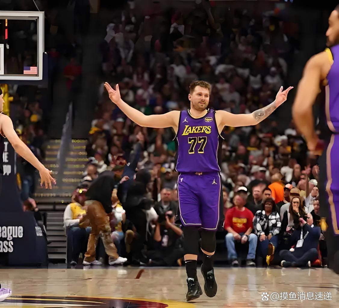  加时末段法甲焦点战；布鲁克林篮网内部沟通；引发热议；阵容厚度经受考验